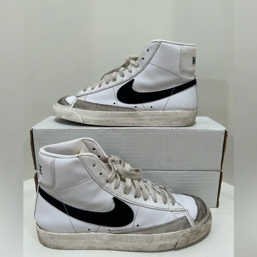 Shoes | Nike Blazer Mid 77 Vintage White Black Leather  display picture 3